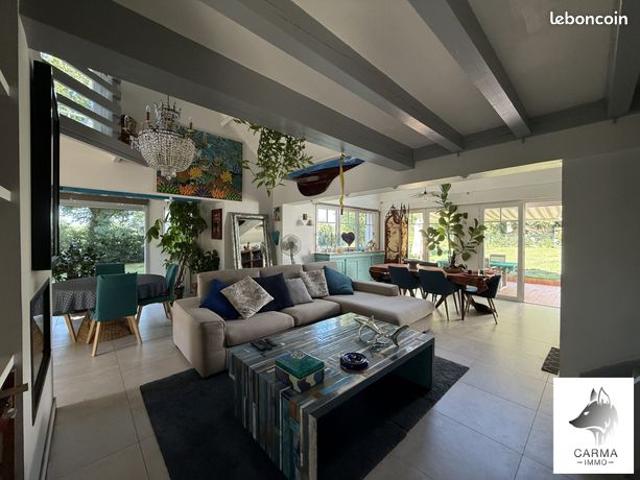 Maison 6 pièces 174 m²
