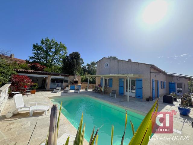Maison 6 pièces 174 m²