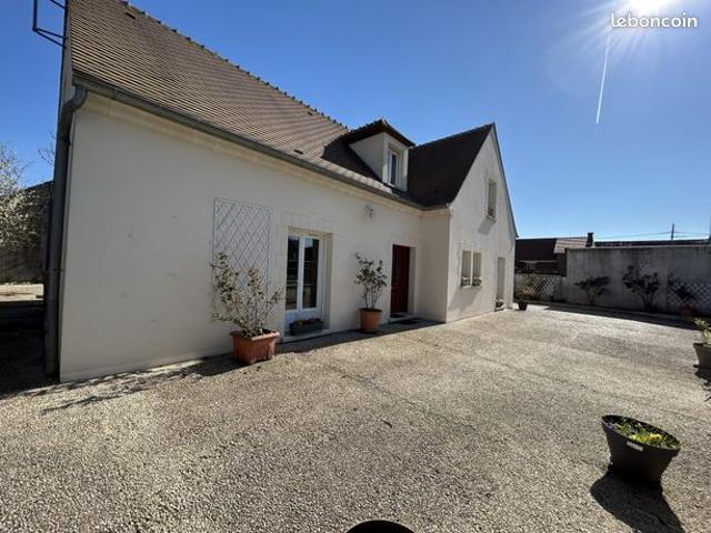 Maison 6 pièces 174 m²