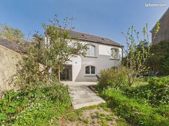 Maison 6 pièces 174 m²