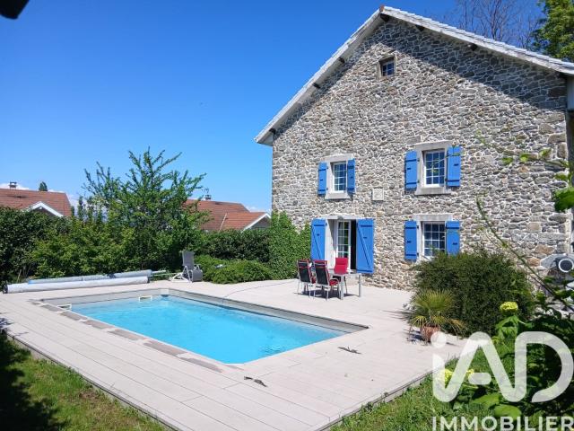 Maison 6 pièces 174 m²