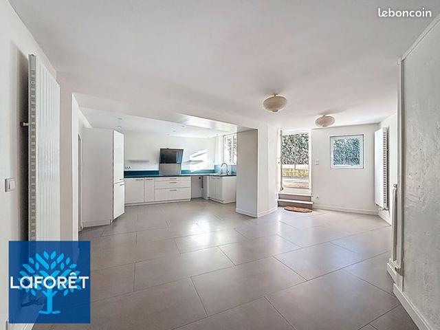 Maison 6 pièces 174 m²