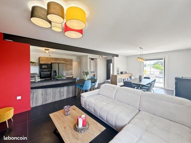 Maison 6 pièces 174 m²