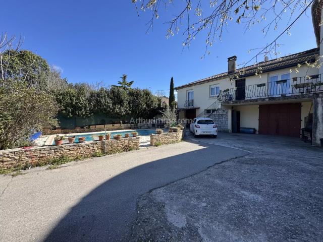 Maison 6 pièces 174 m²