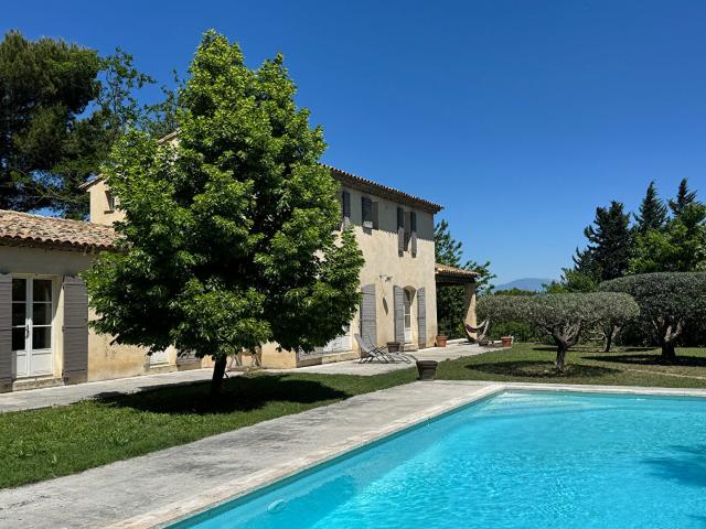 Maison 6 pièces 174 m²