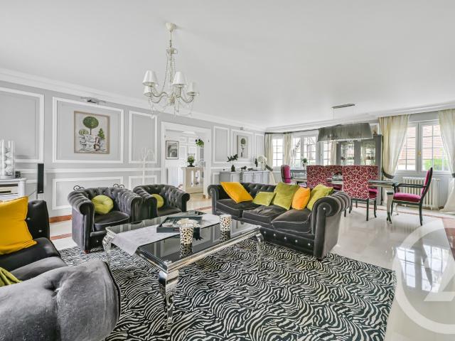 Maison 6 pièces 174 m²