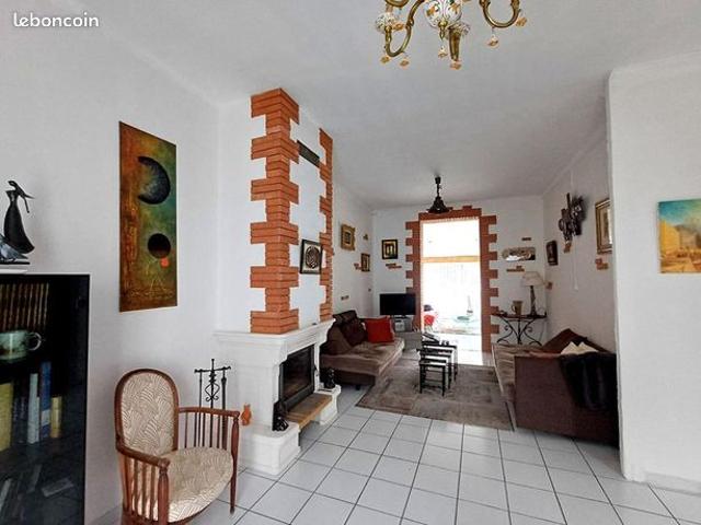 Maison 6 pièces 174 m²