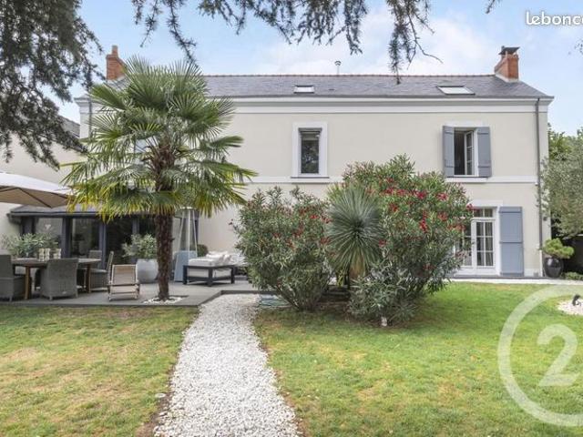 Maison 6 pièces 174 m²