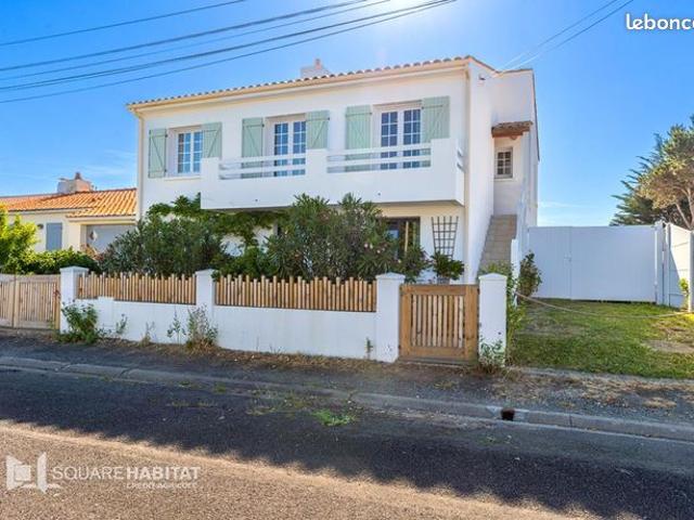 Maison 6 pièces 174 m²