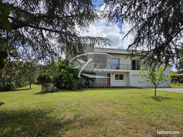 Maison 6 pièces 174 m²