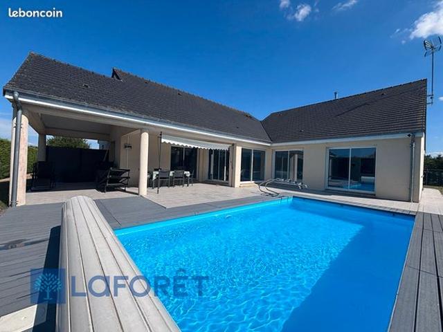 Maison 6 pièces 174 m²