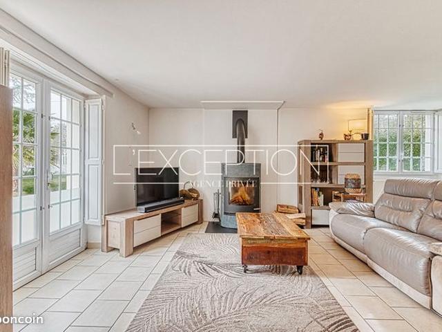 Maison 6 pièces 174 m²