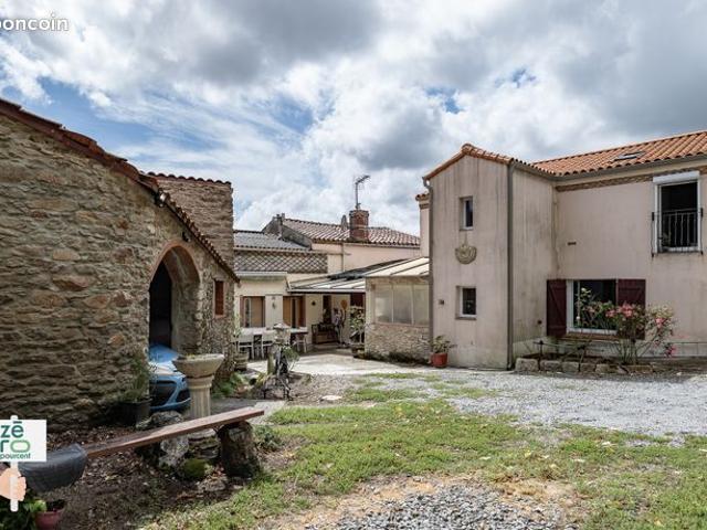 Maison 6 pièces 174 m²