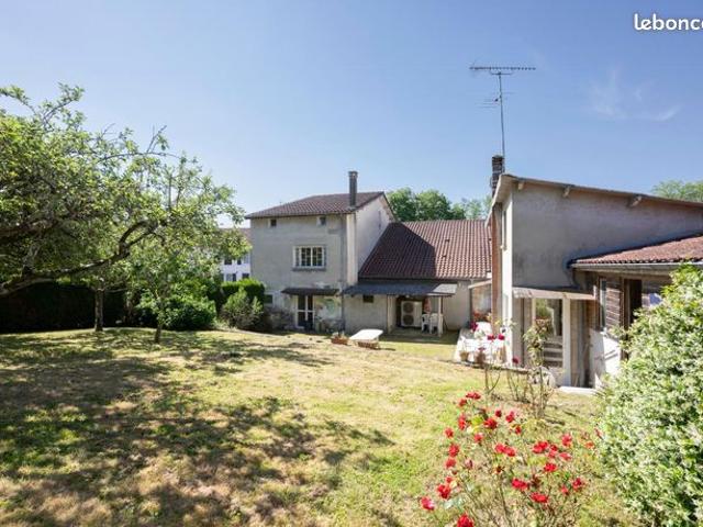 Maison 6 pièces 174 m²