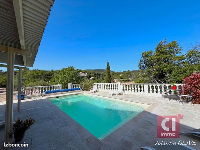 Maison 6 pièces 174 m²