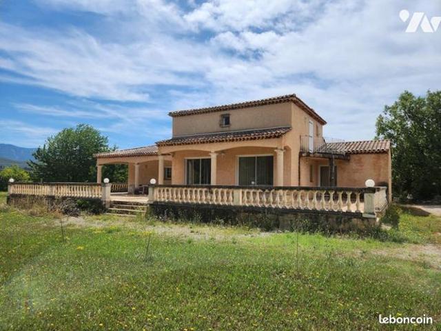 Maison 6 pièces 174 m²