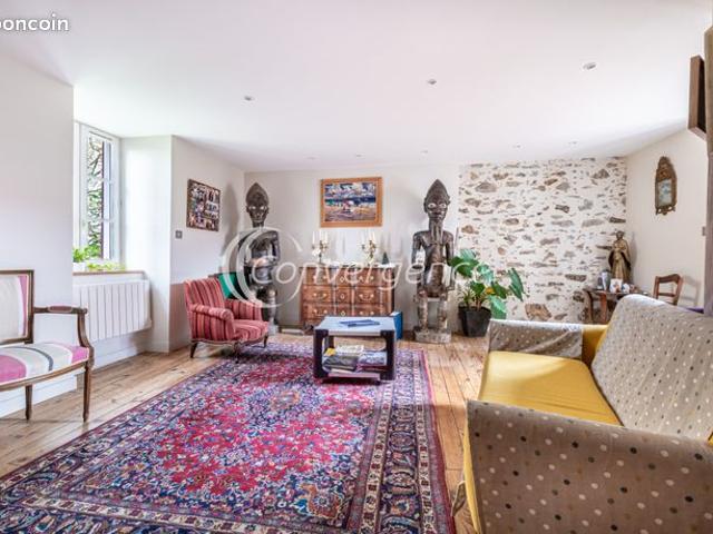 Maison 6 pièces 174 m²