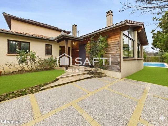Maison 6 pièces 174 m²