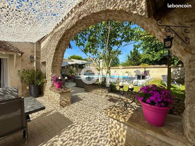 Maison 6 pièces 175 m²