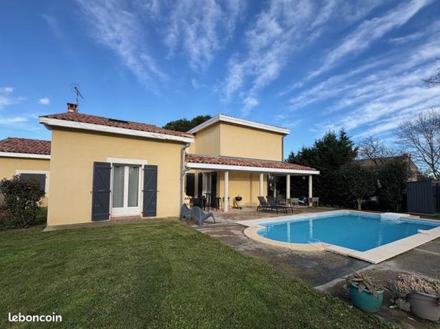 Maison 6 pièces 175 m²