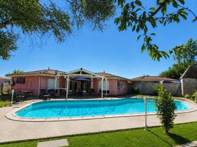 Maison 6 pièces 180 m²