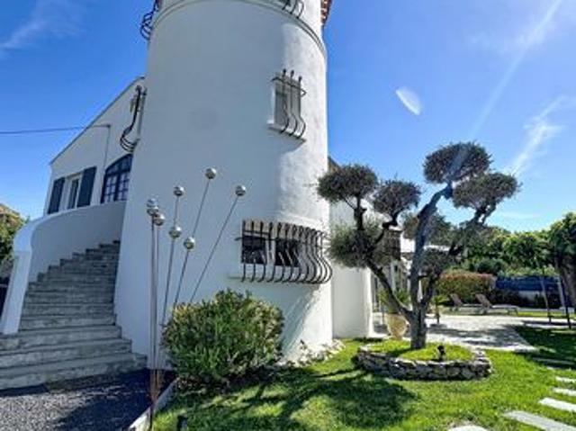 Maison 6 pièces 175 m²
