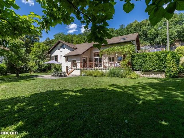 Maison 6 pièces 175 m²