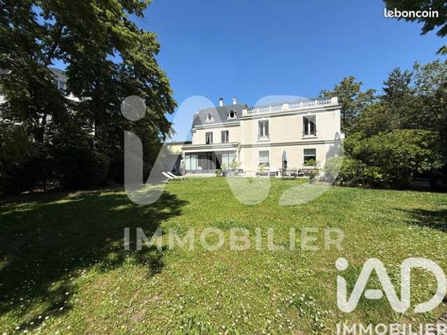 Maison 6 pièces 175 m²