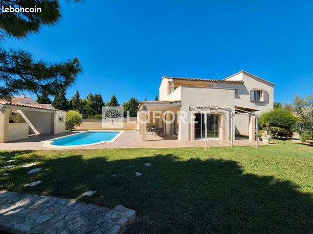 Maison 6 pièces 175 m²
