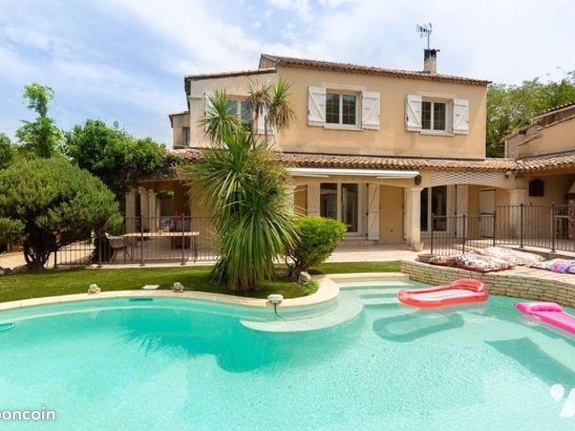 Maison 6 pièces 175 m²