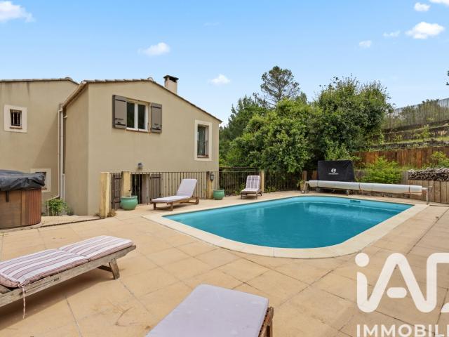 Maison 6 pièces 175 m²