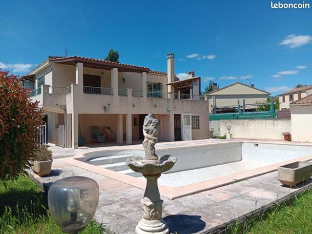 Maison 6 pièces 175 m²