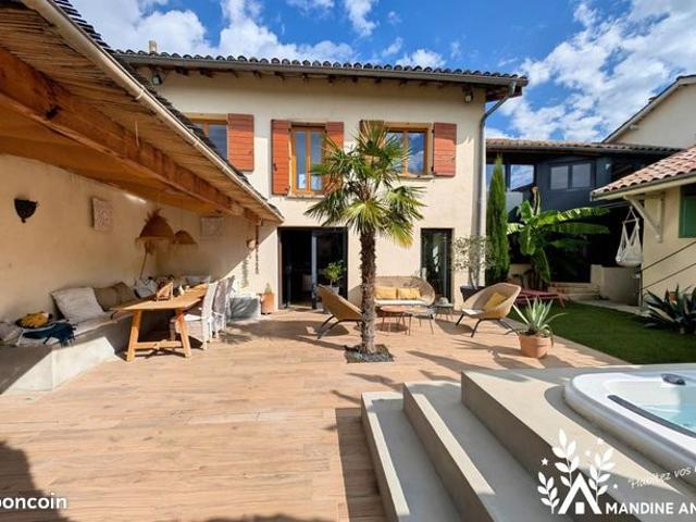 Maison 6 pièces 175 m²
