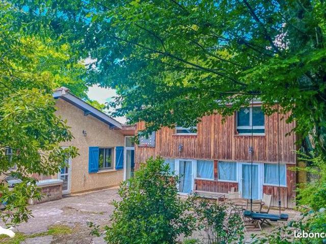 Maison 6 pièces 175 m²