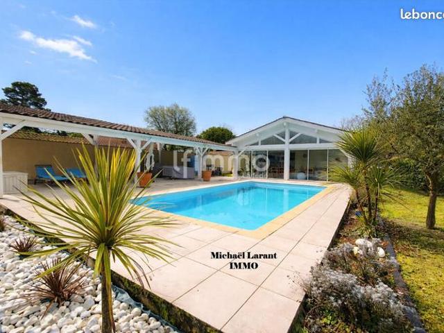Maison 6 pièces 175 m²