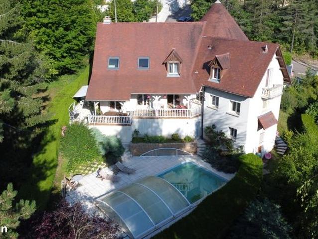 Maison 6 pièces 175 m²