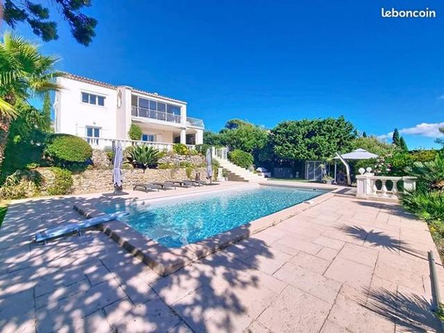 Maison 6 pièces 175 m²