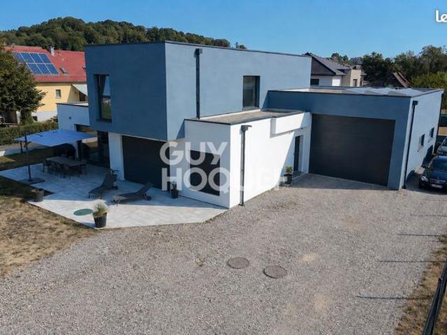 Maison 6 pièces 175 m²