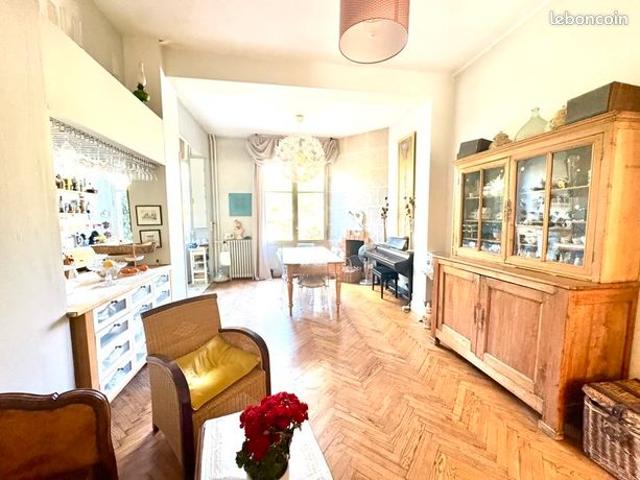 Maison 6 pièces 175 m²
