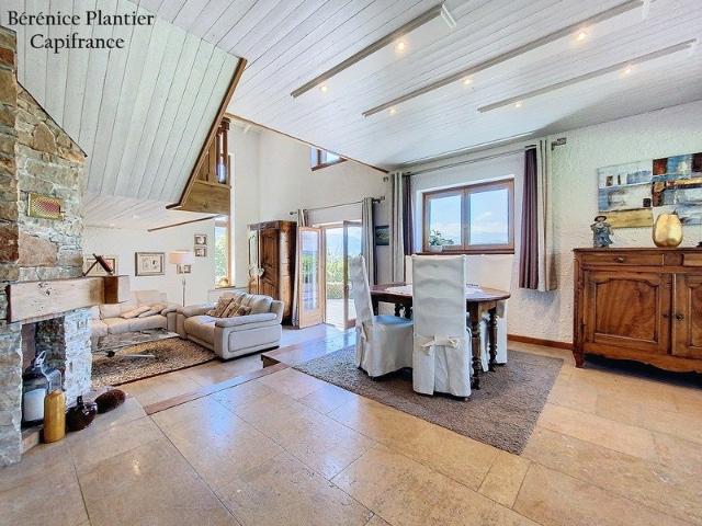 Maison 6 pièces 175 m²
