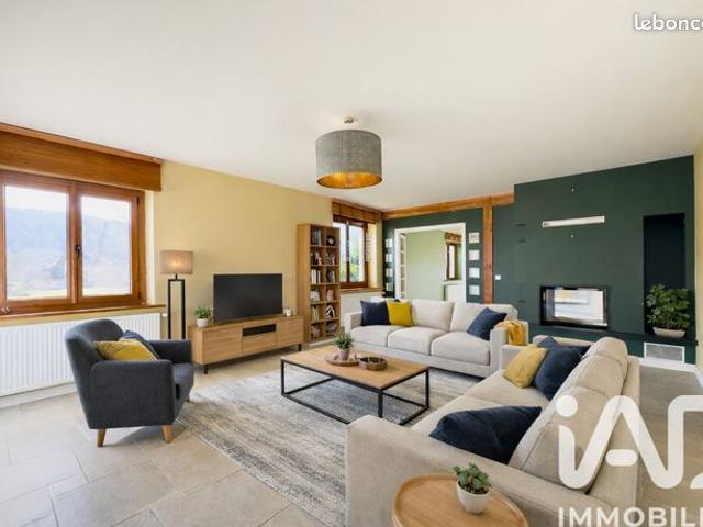 Maison 6 pièces 175 m²