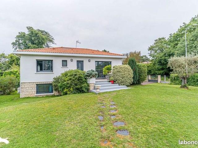 Maison 6 pièces 175 m²