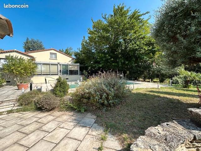 Maison 6 pièces 175 m²