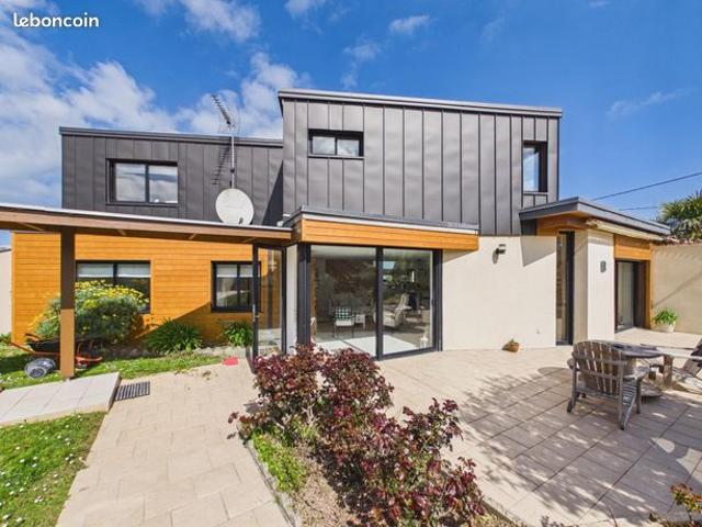 Maison 6 pièces 175 m²