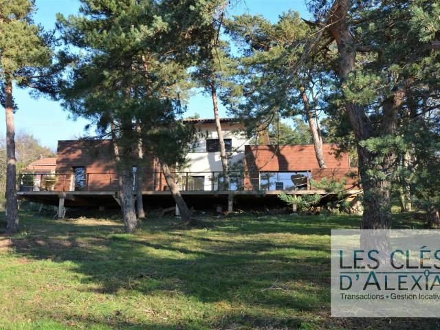 Maison 6 pièces 175 m²