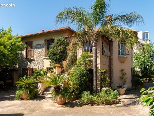 Maison 6 pièces 175 m²