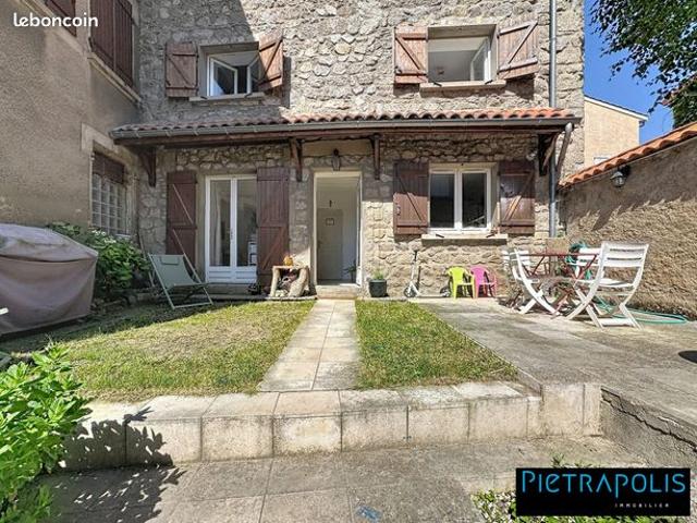 Maison 6 pièces 175 m²