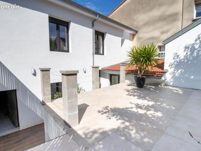 Maison 6 pièces 175 m²