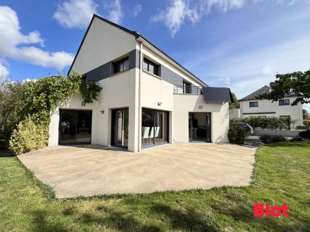 Maison 6 pièces 175 m²