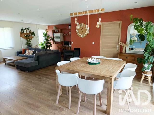 Maison 6 pièces 176 m²
